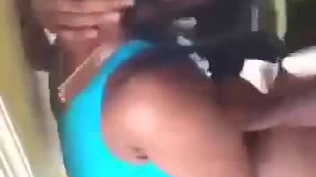 ⁣Men sak rele klekou
